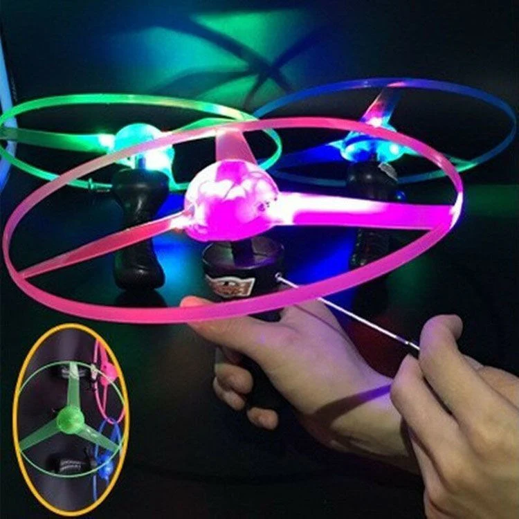 Amazing ceiling UFO toy - Image 3