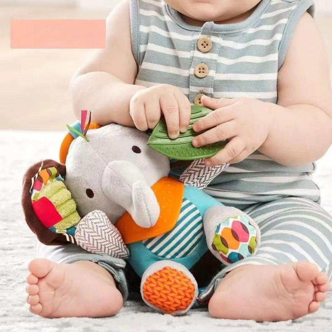 Sensory baby plush toy with rattle and silicone attachment for teething - Image 2
