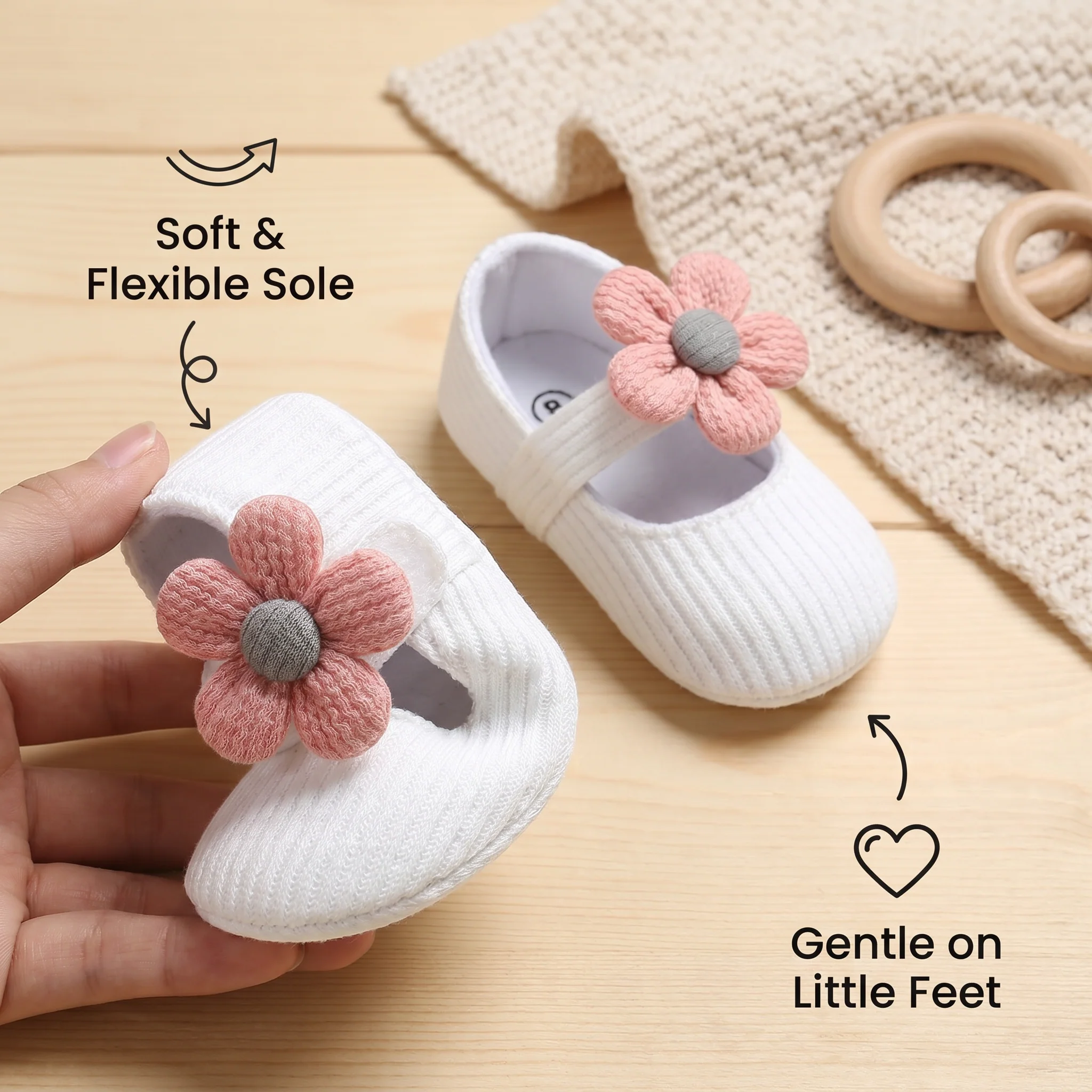 Summer baby shoes with soft soles in a floral design - Image 3